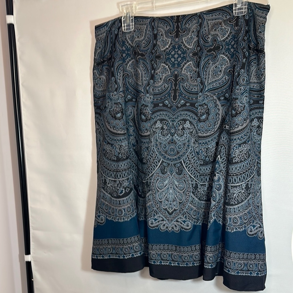 Ann Taylor Womens Paisley Skirt Size 10 Peacock Shades Fully Lined Fit & Flare
